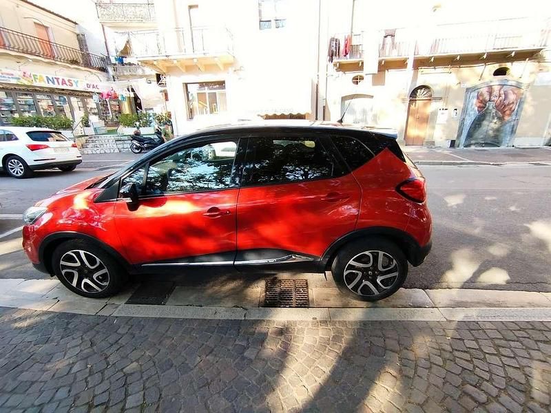 Usata Renault Captur Intens 90 CV (66 kW) 2016 SUV