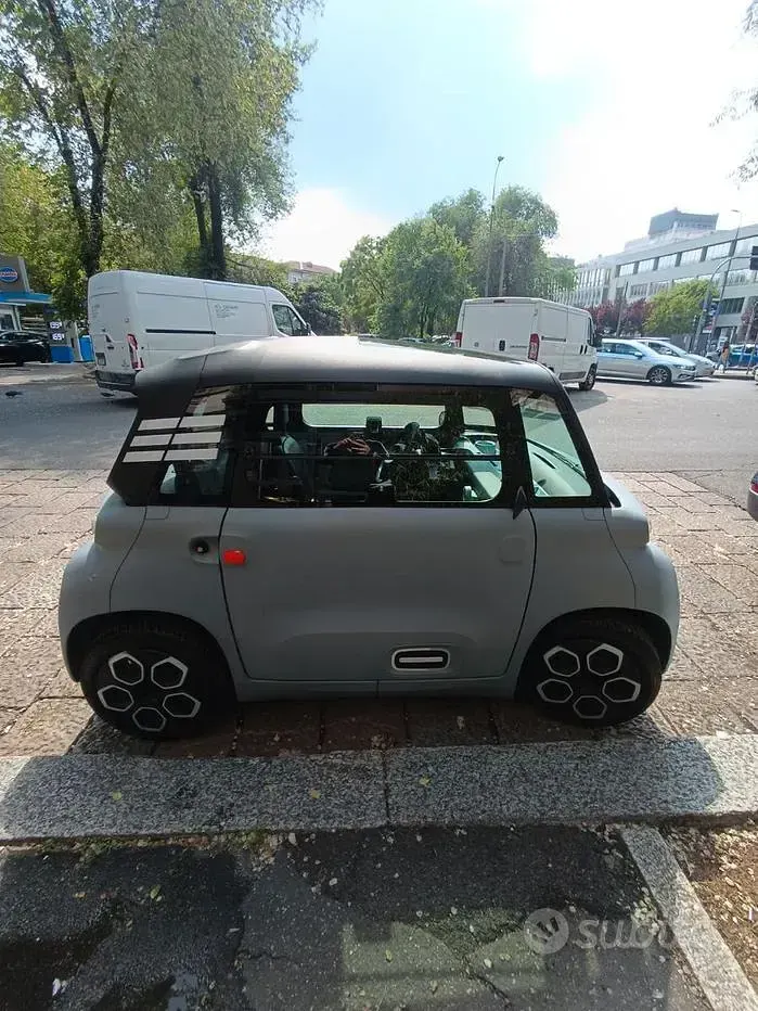 Usata Citroën AMI 2021 Grigio Berlina