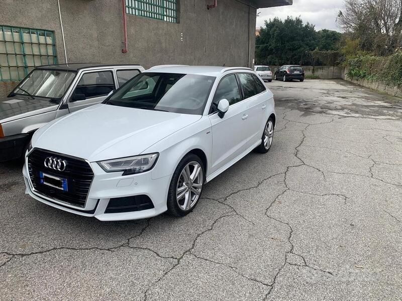 Usata 2020 Audi A3 Ambiente Due volumi | 22.000 € (Buon prezzo) - Immagine 1/4
