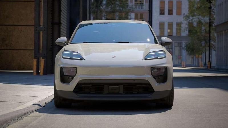 Nuova Porsche Macan 380 kW (517 CV) 2026 Gesso SUV