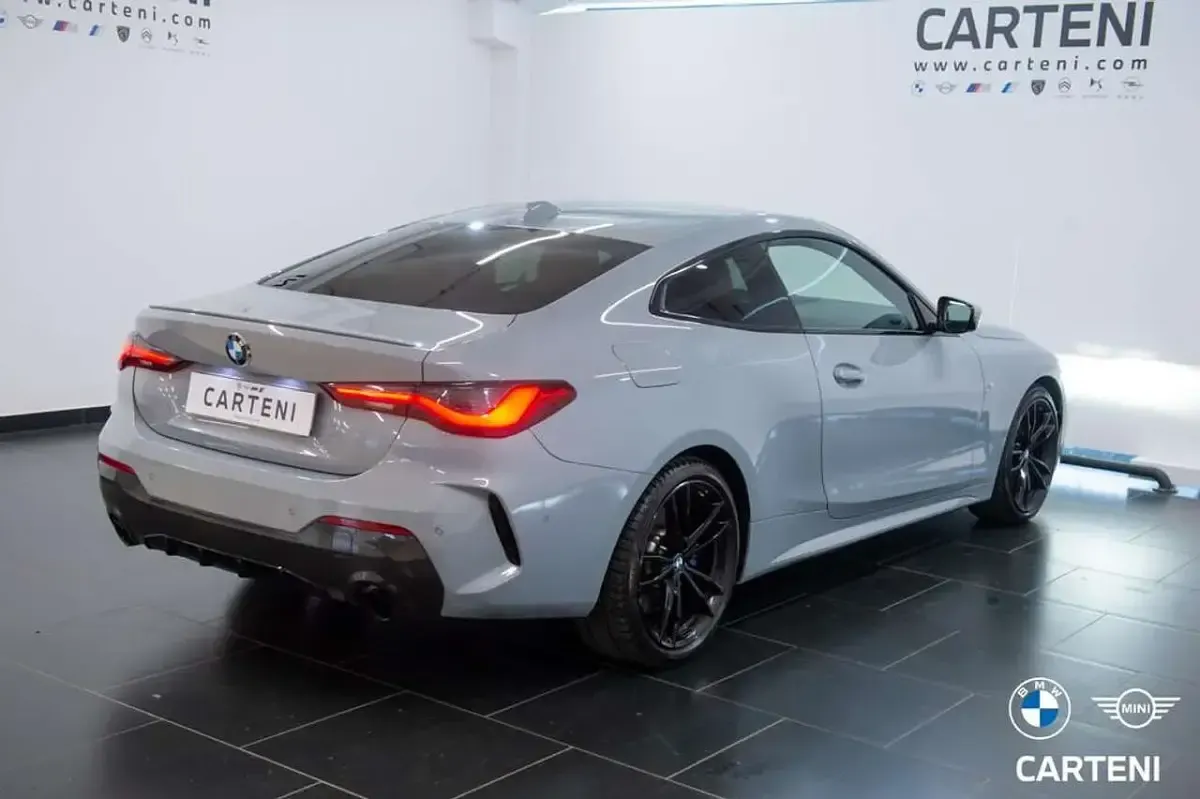 Usata BMW 420 M Sport 190 CV (139 kW) 2023 Brooklyn grey metallic Coupé