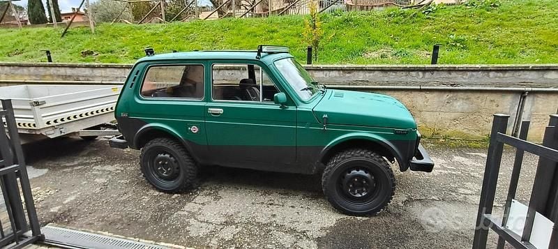 Usata Lada niva 1982 Verde SUV