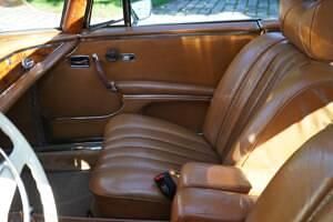 Usata Mercedes 280 SE 200 CV (147 kW) 1970 Verde Coupé