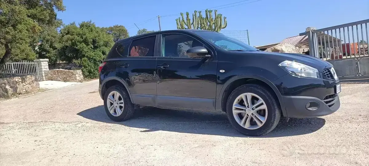 Usata Nissan Qashqai 131 CV (96 kW) 2012 Nero SUV