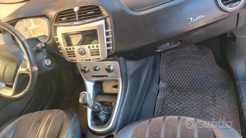 Gebraucht Lancia Delta 120 PS (88 kW) 2009 Kleinwagen