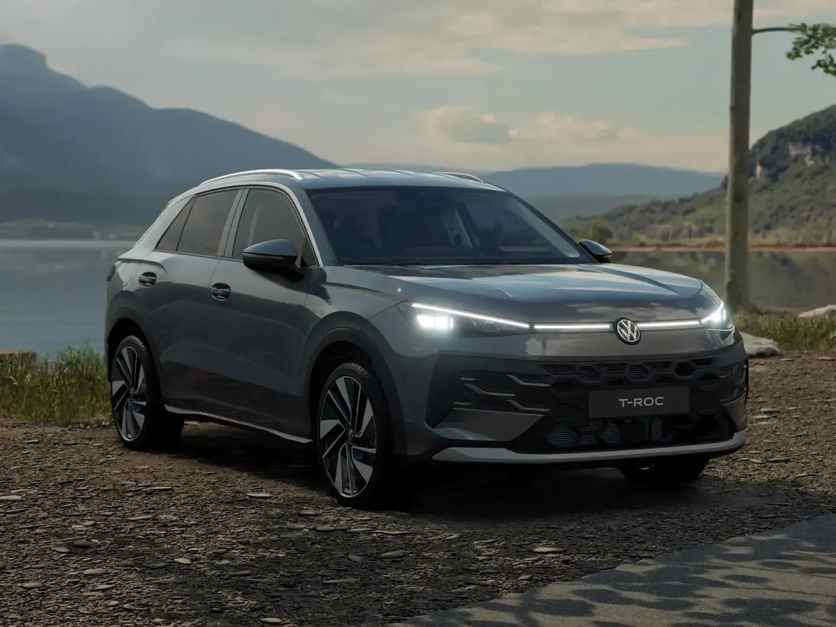 Nuova VW T-Roc Style 150 CV (110 kW) 2026 Wolf grey metallizzato SUV