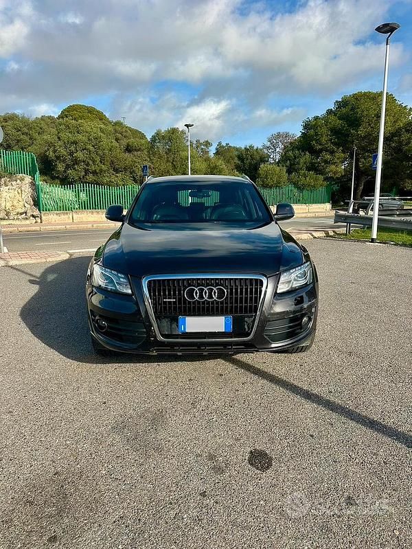 Usata Audi Q5 Advanced Plus 240 CV (176 kW) 2012 Grigio SUV