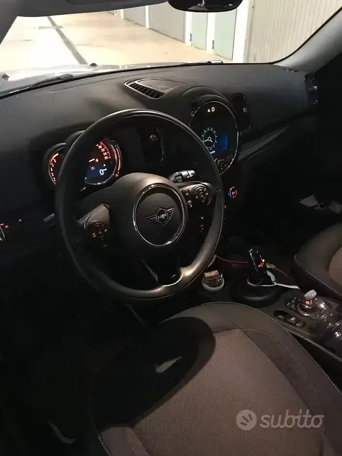 Usata Mini Countryman 150 CV (110 kW) 2020 Grigio SUV