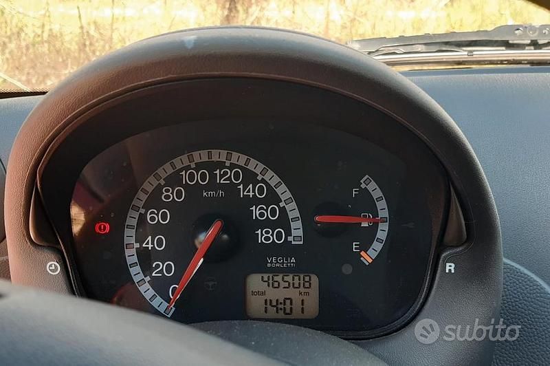 Usata Fiat Seicento 54 CV (39 kW) 2004 Rosso Utilitaria