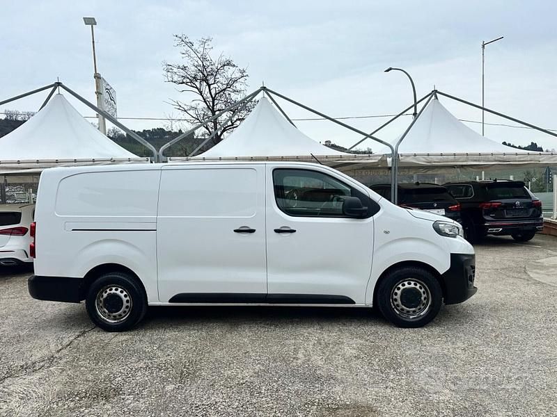 Usata Peugeot Expert S 149 CV (109 kW) 2020 Bianco Furgone