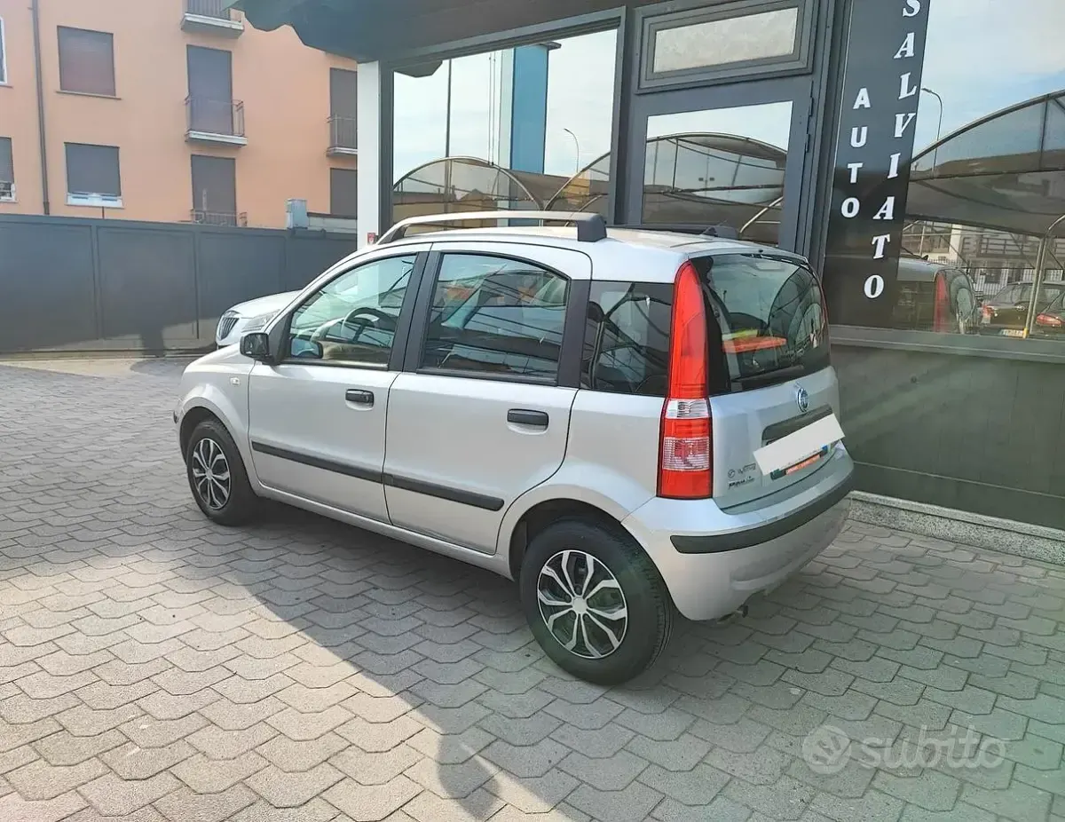Usata Fiat Panda Dynamic 60 CV (44 kW) 2007 Grigio Utilitaria