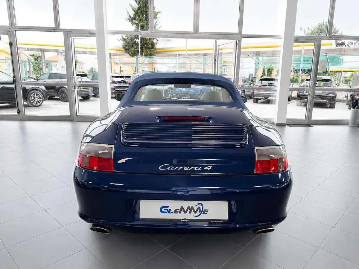 Usata Porsche 911 Carrera 4 Cabriolet 320 CV (235 kW) 2002 Blu Cabrio