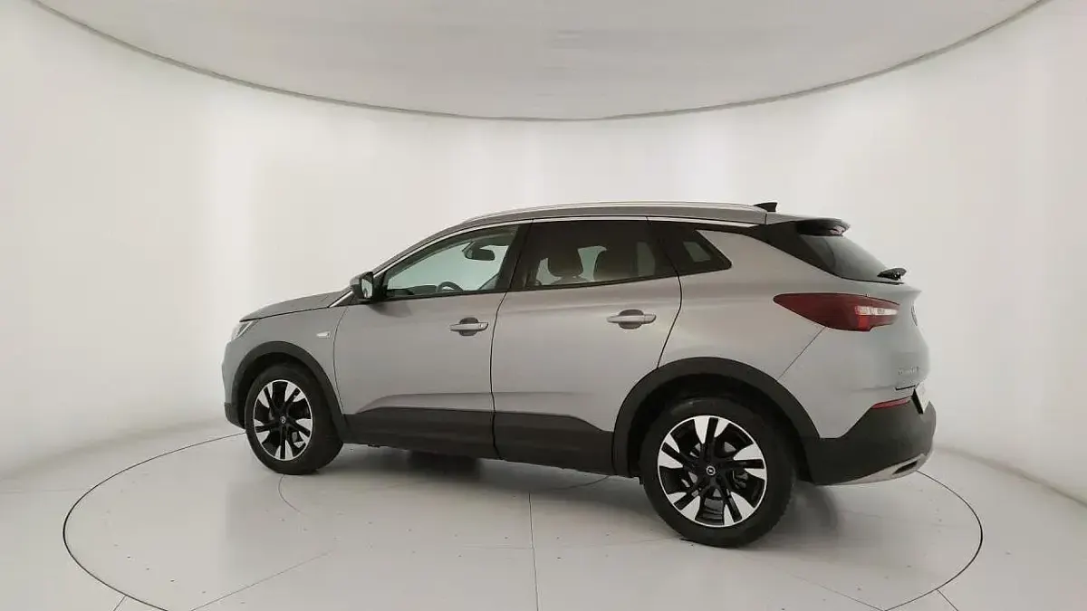 Usata Opel Grandland X Innovation 131 CV (96 kW) 2020 Grigio SUV