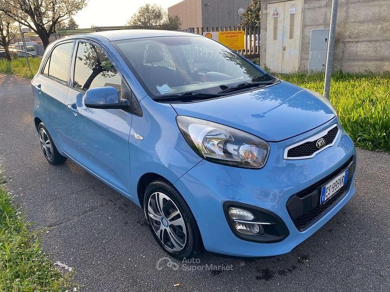 Usata Kia Picanto City 69 CV (50 kW) 2014 Blu/azzurro Utilitaria