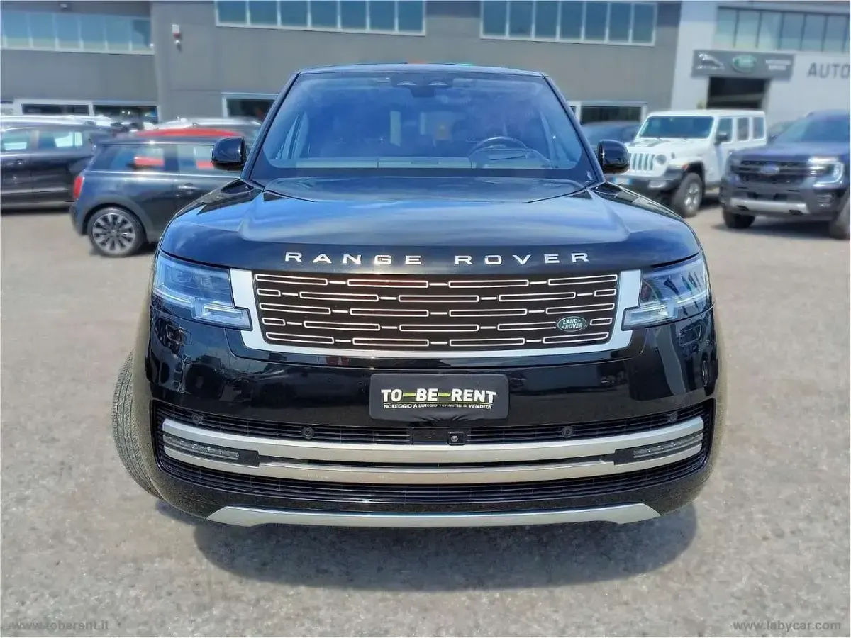 Usata Land Rover Range Rover Autobiography 249 CV (183 kW) 2023 Nero SUV