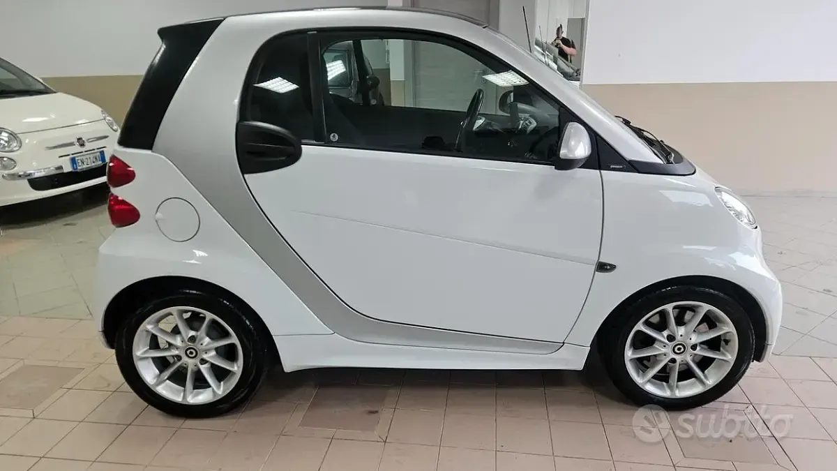 Occasion Smart ForTwo Coupé Passion 54 PK (39 kW) 2013 Wit Coupé