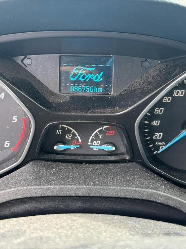 Usata Ford C-MAX 115 CV (84 kW) 2015 Grigio Monovolume