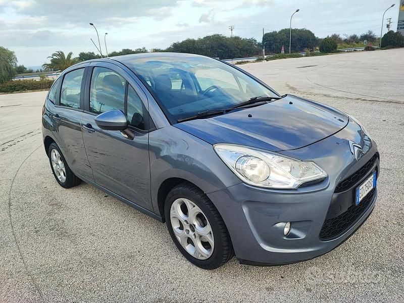 Usata 2011 Citroën C3 | 3900 € - Immagine 1/4