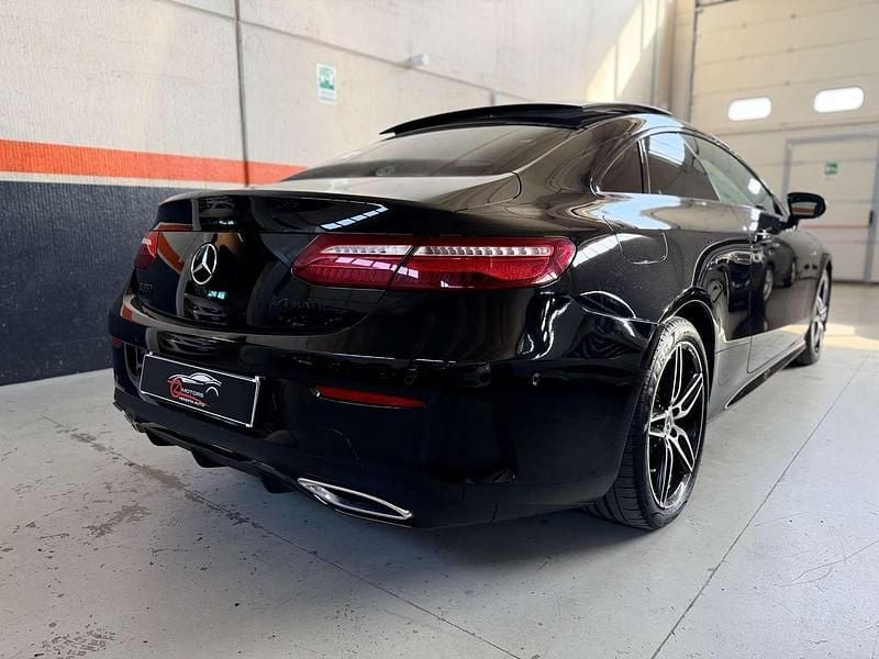 Usata Mercedes E220 AMG Line Premium Plus 194 CV (142 kW) 2019 Nero Coupé