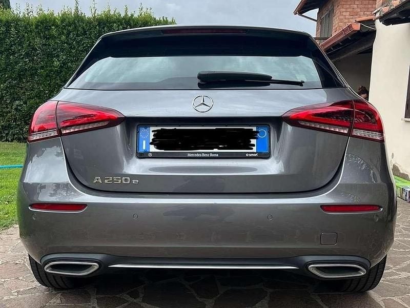 Usata Mercedes A250 160 CV (117 kW) 2020 Grigio Berlina