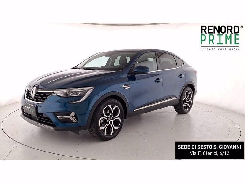 Usata Renault Arkana Engineered 143 CV (105 kW) 2022 Blu zanzibar SUV
