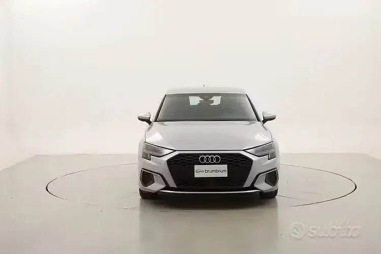 Usata Audi A3 Business 116 CV (85 kW) 2023 Grigio Berlina