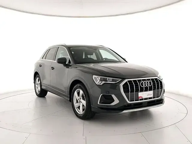 Usata Audi Q3 Advanced 150 CV (110 kW) 2025 Grigio SUV