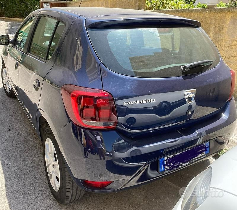 Usata Dacia Sandero 73 CV (53 kW) 2020 Utilitaria