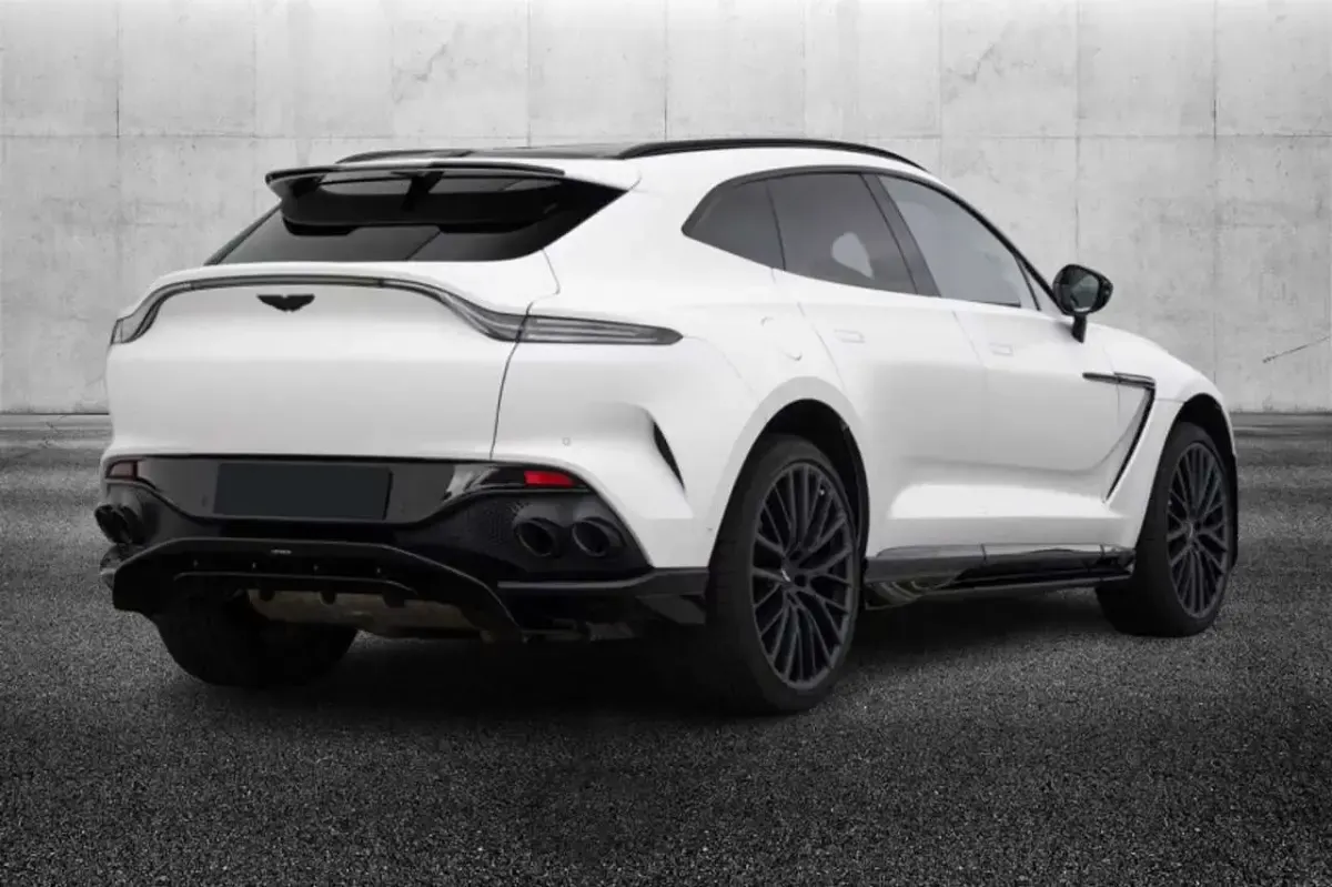 Usata Aston Martin DBX 707 CV (519 kW) 2023 Bianco SUV