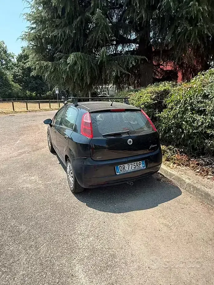 Usata Fiat Grande Punto 65 CV (47 kW) 2008 Nero Utilitaria