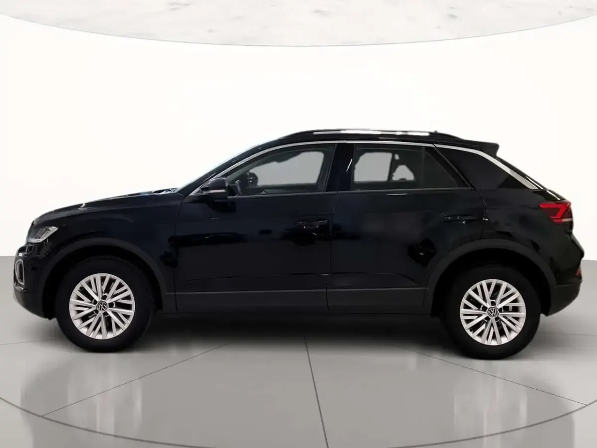 Usata VW T-Roc Life 150 CV (110 kW) 2025 Deep black perlato SUV