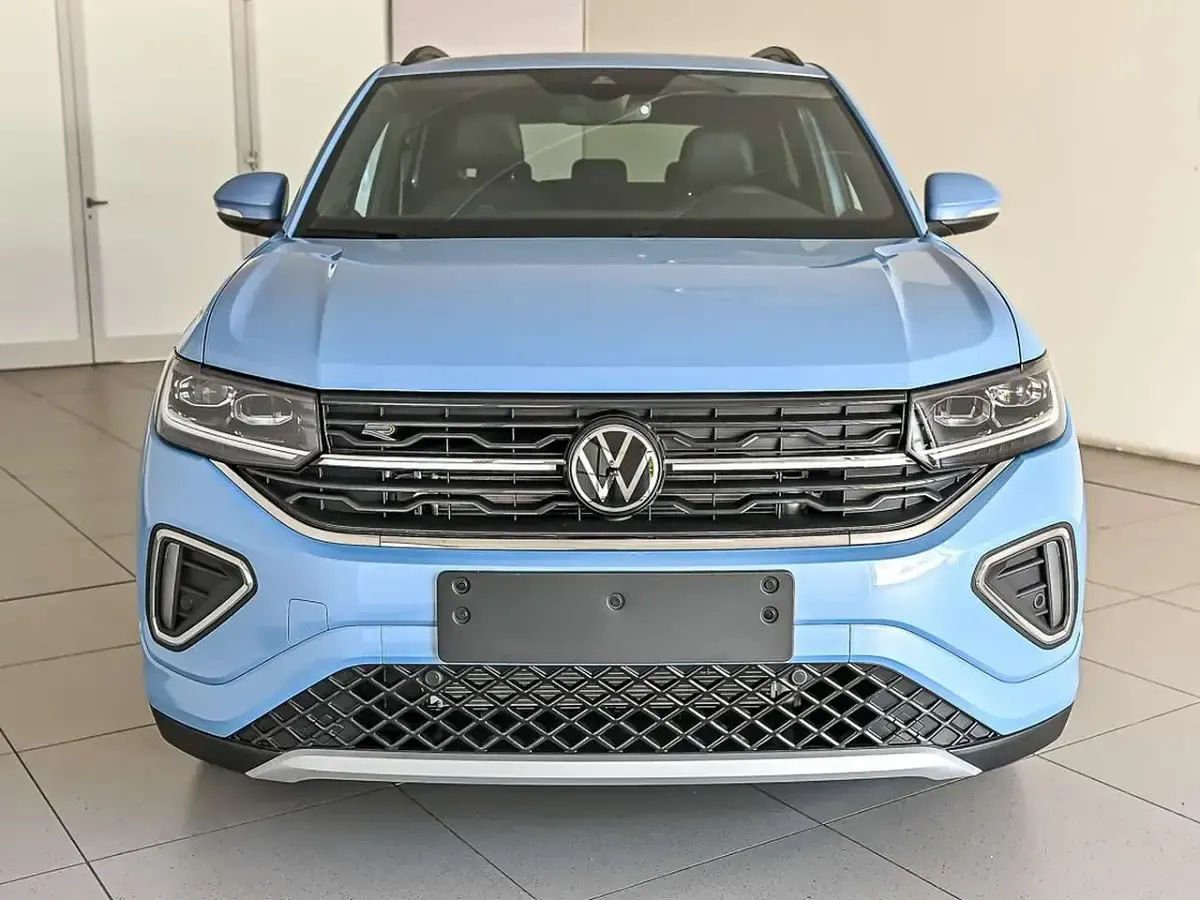 Nuova VW T-Cross R-line Plus 116 CV (85 kW) 2026 Clear blue metallizzato SUV