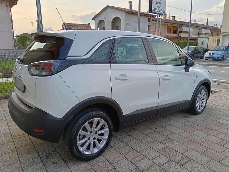 Usata Opel Crossland 110 CV (80 kW) 2021 Bianco SUV