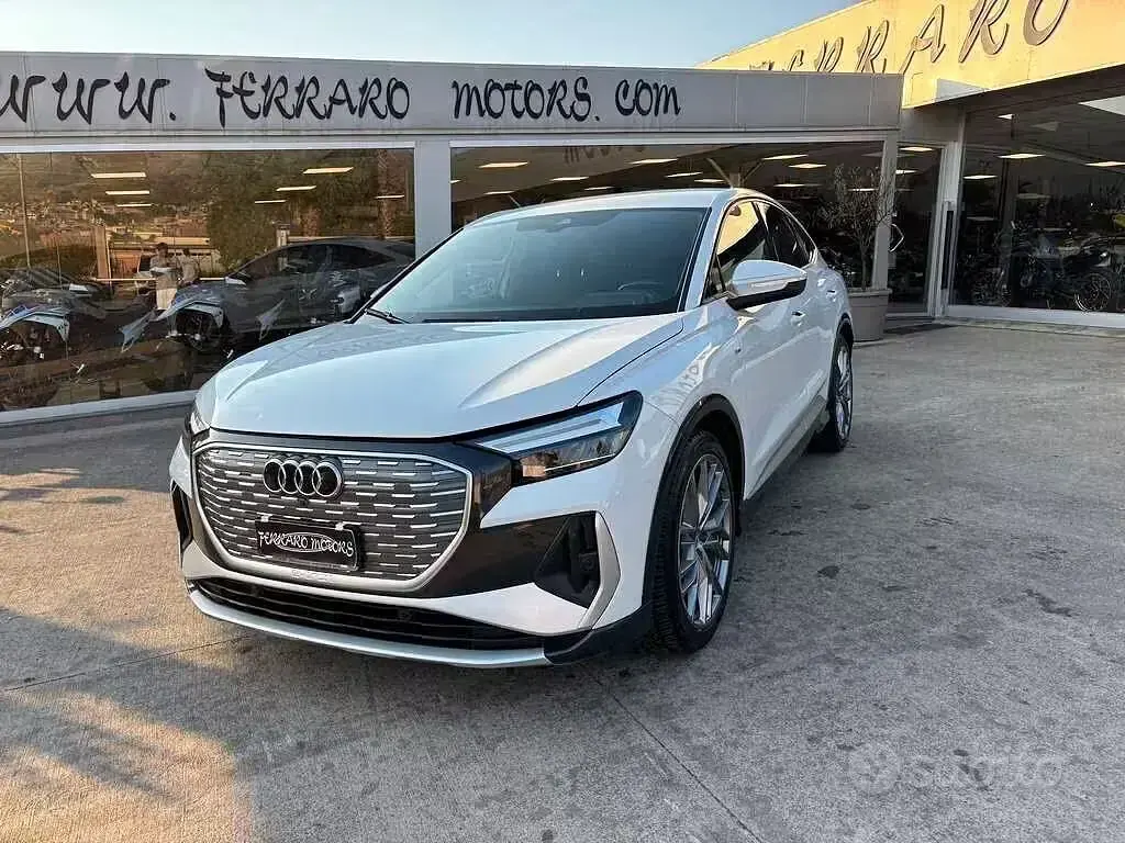 Usata Audi Q4 e-tron S-Line 77 kW (105 CV) 2022 Bianco SUV