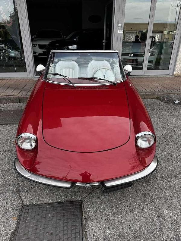 Usata Alfa Romeo Spider Veloce 131 CV (96 kW) 1973 Other Cabrio