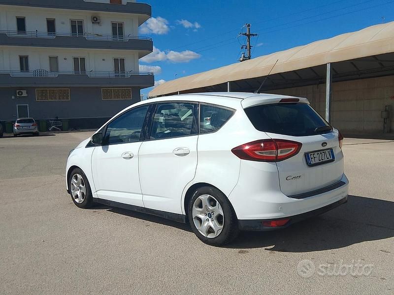 Usata Ford C-MAX 125 CV (91 kW) 2016 Monovolume