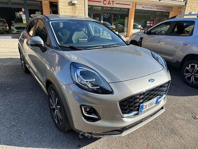Usata Ford Puma 124 CV (91 kW) 2022 Gray SUV