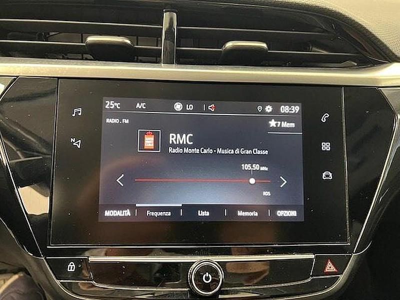 Usata Opel Corsa-e Elegance 100 kW (136 CV) 2021 Blu Utilitaria