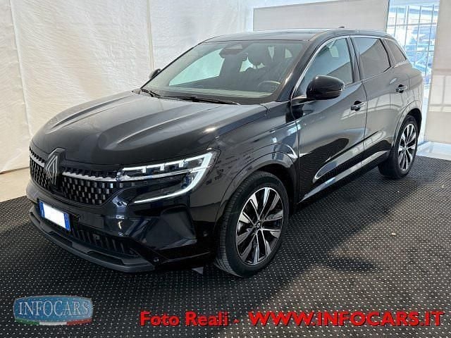 Usata Renault Austral Techno 200 CV (147 kW) 2023 Nero metallizzato SUV