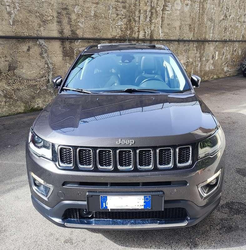 Usata 2018 Jeep Compass Limited SUV | 16.000 € (Buon prezzo) - Immagine 1/4