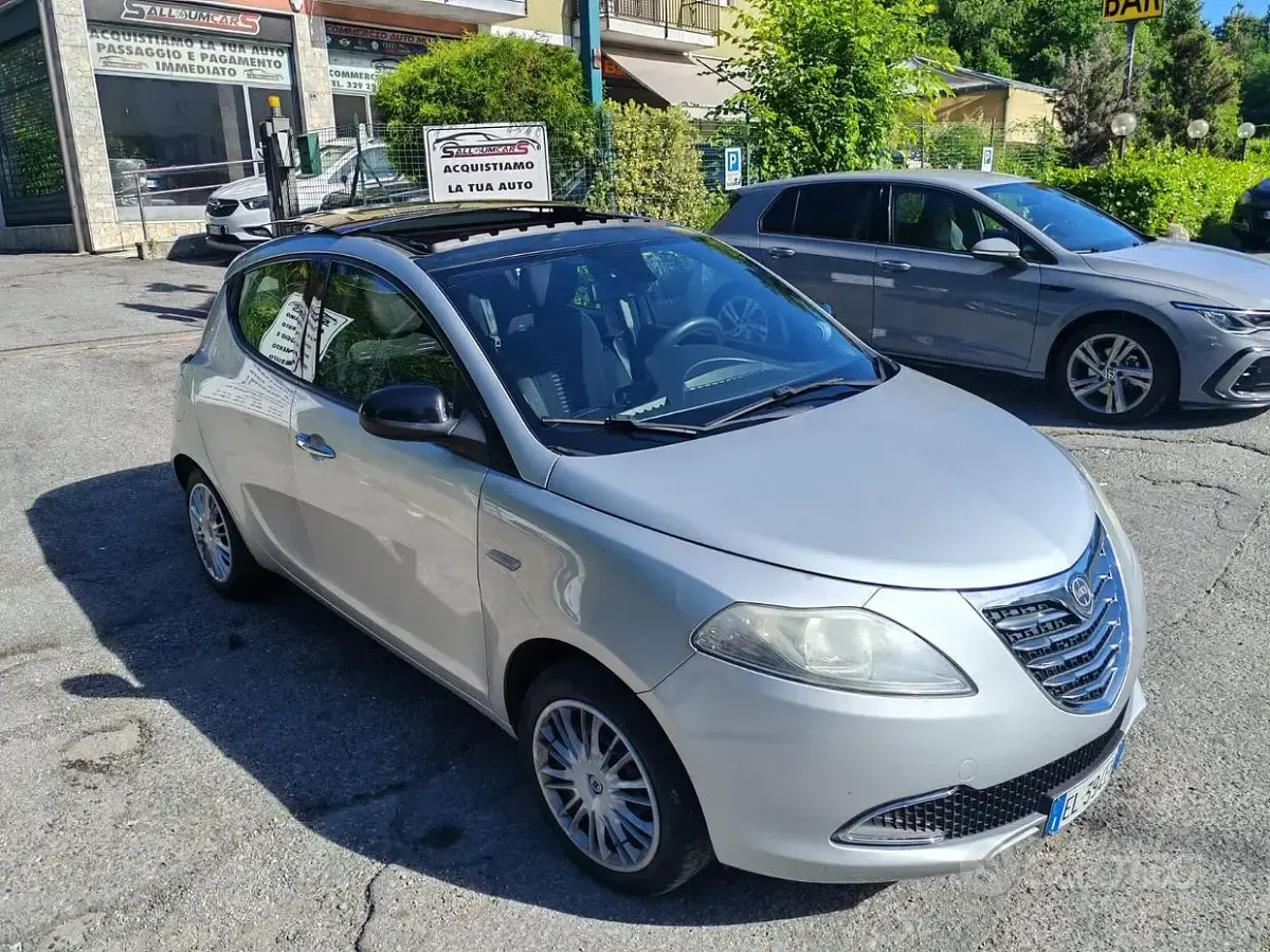 Usata Lancia Ypsilon S 86 CV (63 kW) 2011 Grigio Utilitaria