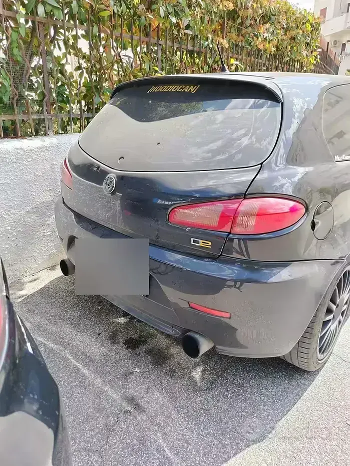Usata Alfa Romeo 147 150 CV (110 kW) 2007 Nero Utilitaria