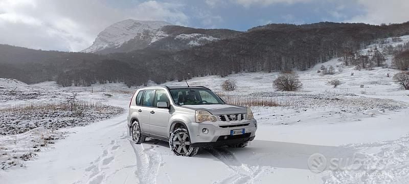 Usata Nissan X-Trail 150 CV (110 kW) 2008 Grigio SUV