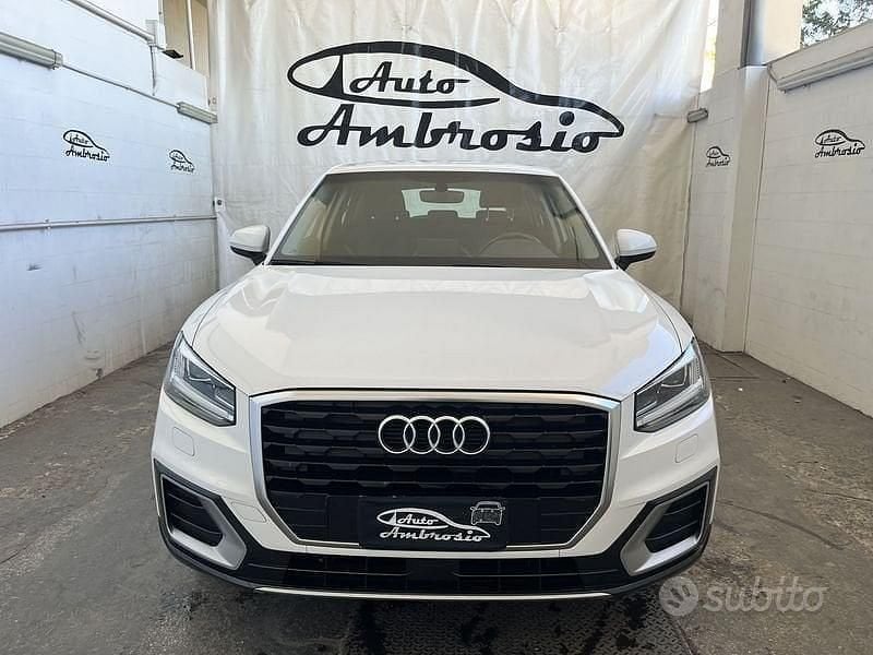 Usata Audi Q2 Design 116 CV (85 kW) 2020 Bianco SUV