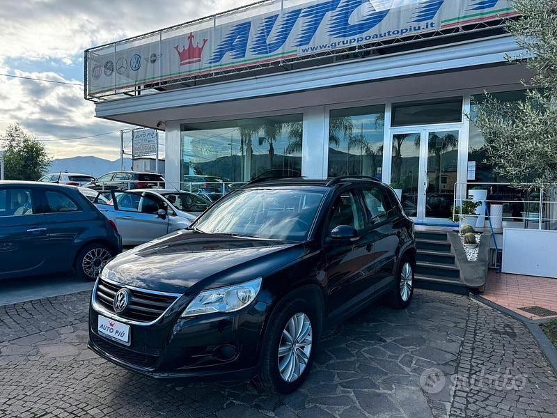 Nero Usata 2008 VW Tiguan Sportline SUV | 6890 € (Cara) - Immagine 1/4