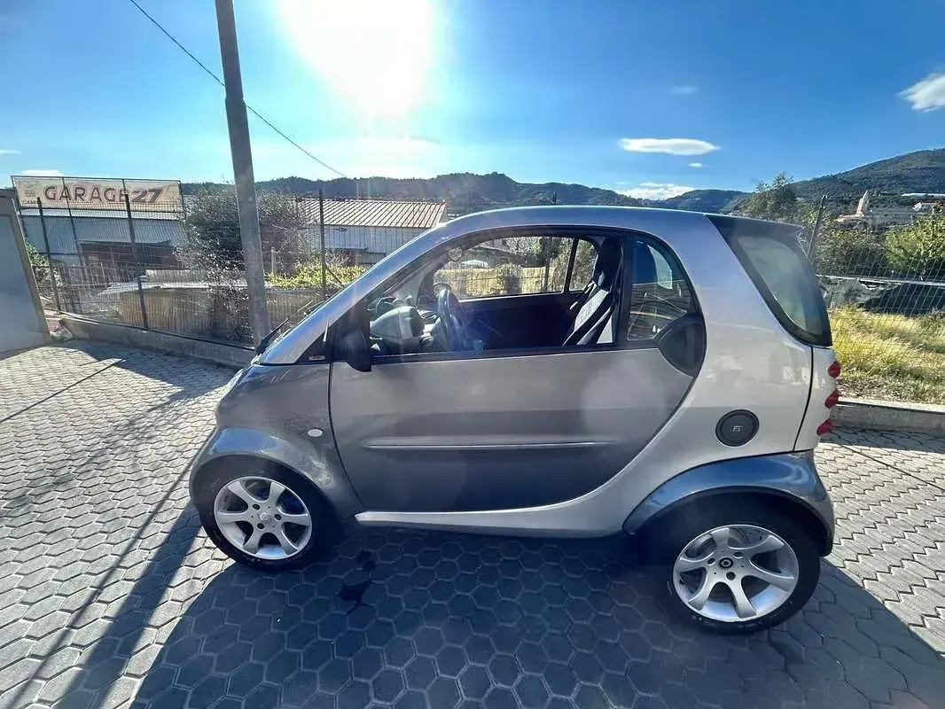 Usata Smart ForTwo Coupé 75 CV (55 kW) 2005 Argento Coupé