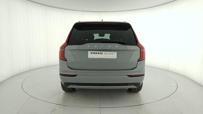 Usata Volvo XC90 Plus 455 CV (334 kW) 2025 Grigio SUV
