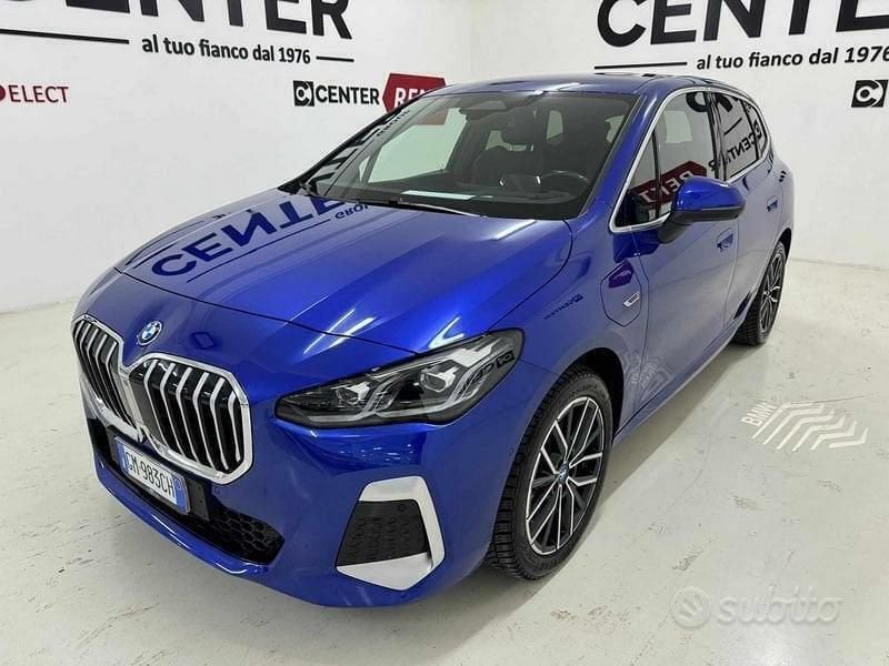 Blu Usata 2023 BMW 225 Active Tourer Efficient Dynamics Monovolume | 31.900 € (Super prezzo) - Immagine 1/4
