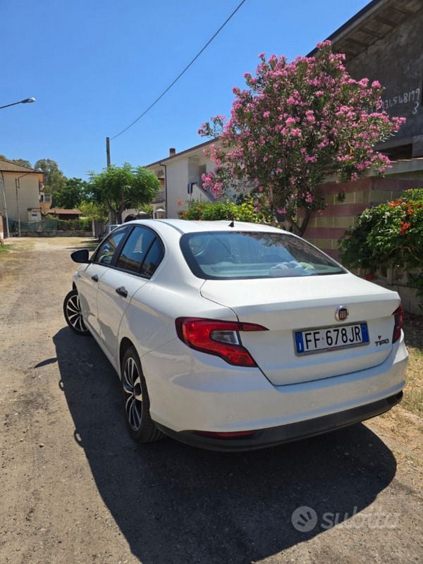 Usata Fiat Tipo 95 CV (69 kW) 2016 Bianco Berlina