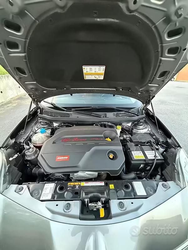 Usata Alfa Romeo Giulietta 120 CV (88 kW) 2018 Grigio Utilitaria